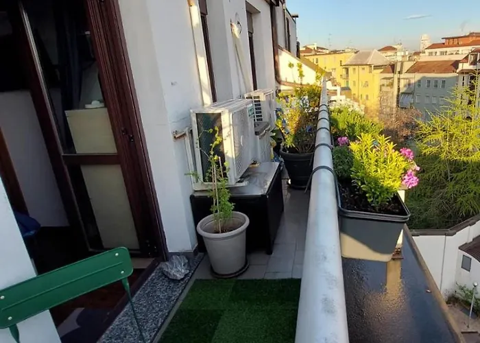 Area16nolomilano * מילאנו