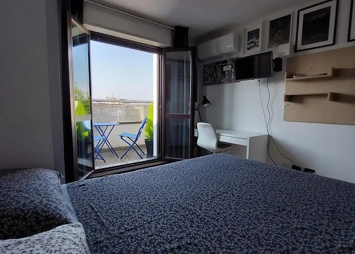 Area16nolomilano לינה וארוחת בוקר